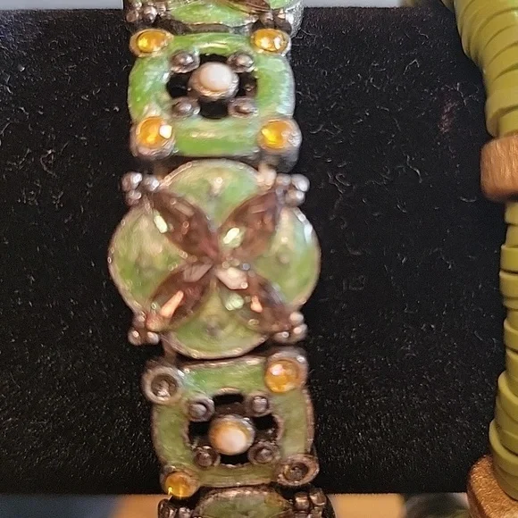 Set of 3 green bracelets - Picture 4 of 8